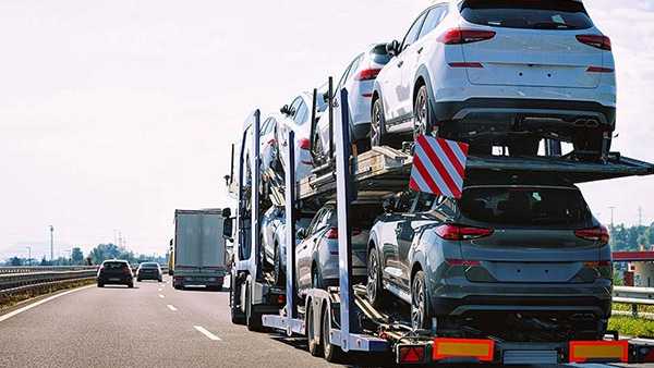 Understanding the Dynamics of Auto Transport 2 Understanding the Dynamics of Auto Transport 2